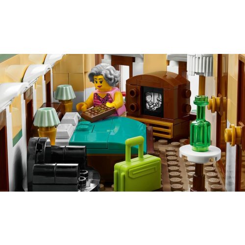 LEGO® Creator 10297 - Boutique Hotel