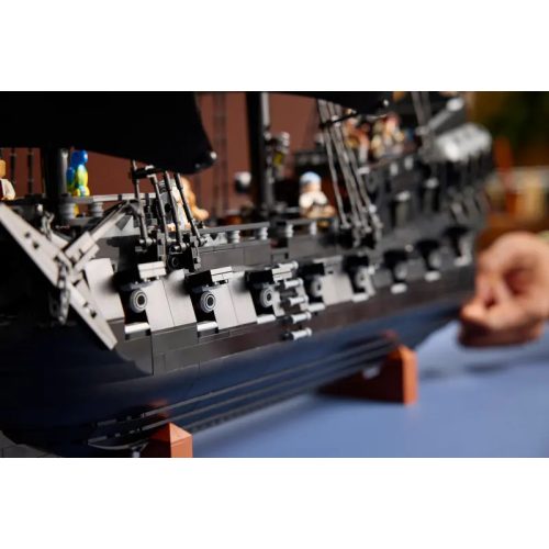 LEGO® 10365 Jack Sparrow kapitány kalózhajója