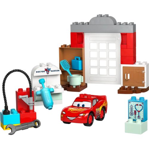 LEGO® 10456 McQueen látogatása Doki garázsában