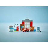 LEGO® 10456 McQueen látogatása Doki garázsában