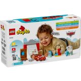LEGO® 10456 McQueen látogatása Doki garázsában