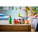 LEGO® 10473 Tűzoltóautó tömlővel és tűzoltóval