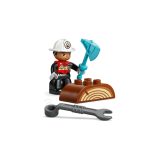 LEGO® 10473 Tűzoltóautó tömlővel és tűzoltóval