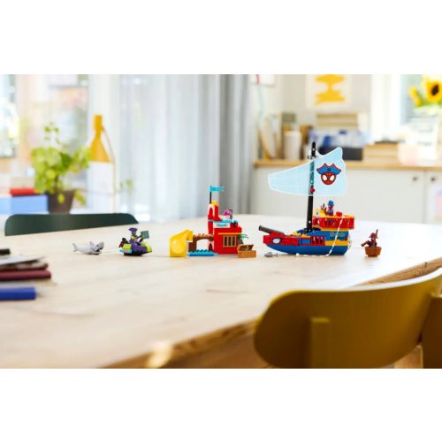 LEGO® 11208 A pókcsapat kalózhajója