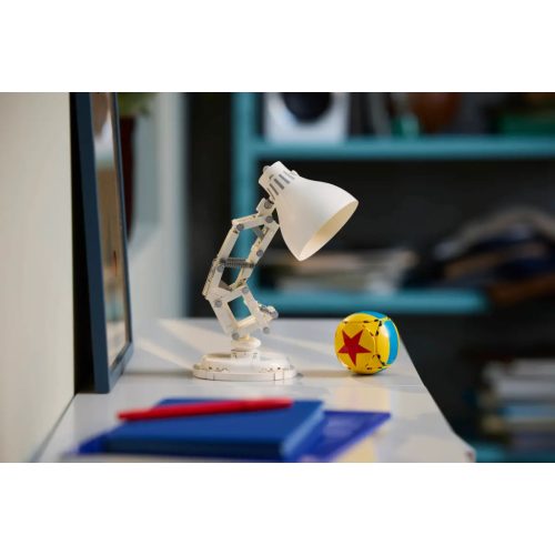 LEGO® 21357 LEGO Ideas ǀ Disney Pixar Luxo Jr.