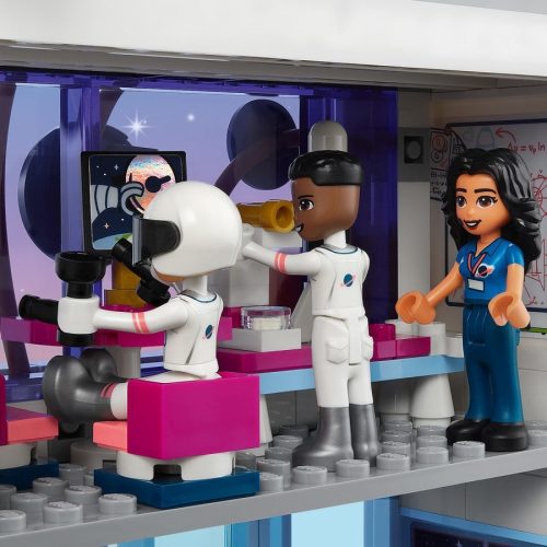 LEGO® Friends 41713 - Olivia űrakadémiája