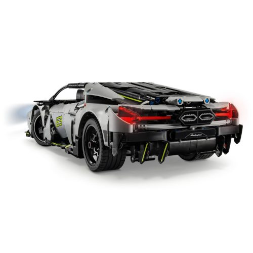 LEGO® 42214 Lamborghini Revuelto szuper sportautó