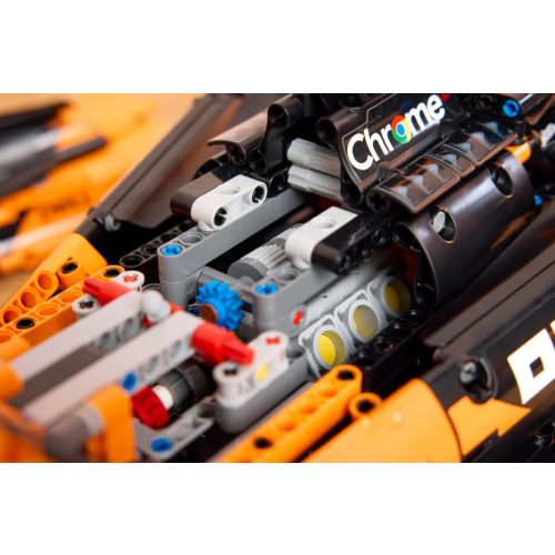 LEGO® 42228 McLaren MCL39 F1® autó