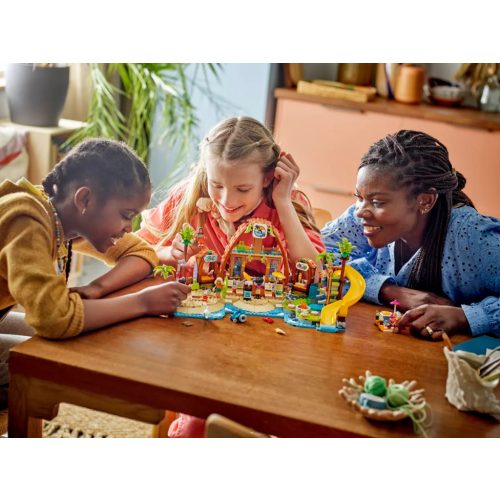 LEGO® 42673 Családi vakáció a tengerparti nyaralóban