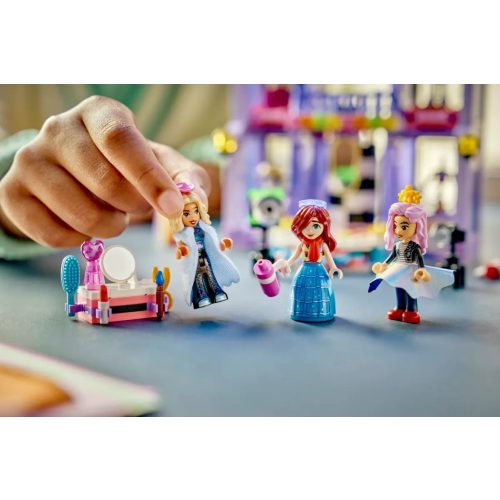 LEGO® 42685 Divatbemutató Heartlake Cityben