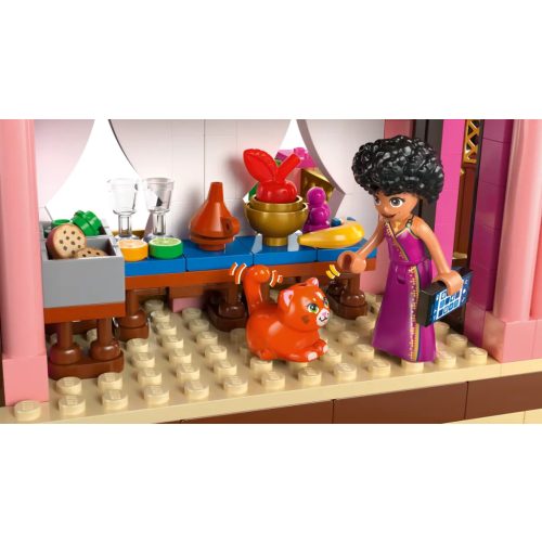 LEGO® 42691 Étterem kerthelyiséggel