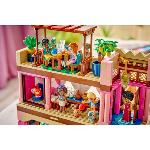 LEGO® 42691 Étterem kerthelyiséggel