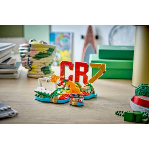 LEGO® 43012 Cristiano Ronaldo – A futball legjobb pillanatai