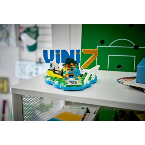 LEGO® 43027 Vini Jr. – A futball legjobb pillanatai