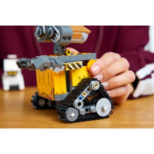 LEGO® 43279 WALL-E és EVA