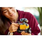 LEGO® 43279 WALL-E és EVA