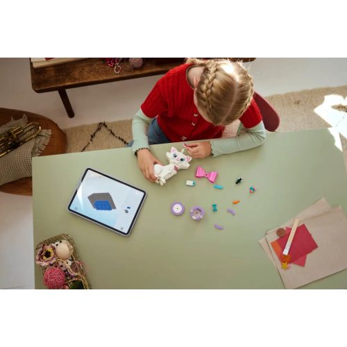 LEGO® 43286 Macskarisztokraták Az imádnivaló Marie