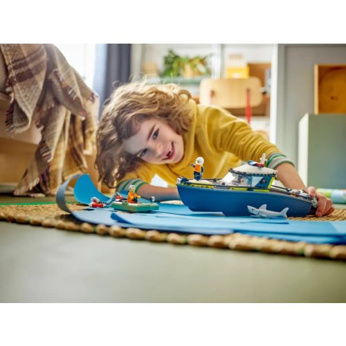 LEGO® 60456 Üldözés rendőrségi csónakkal