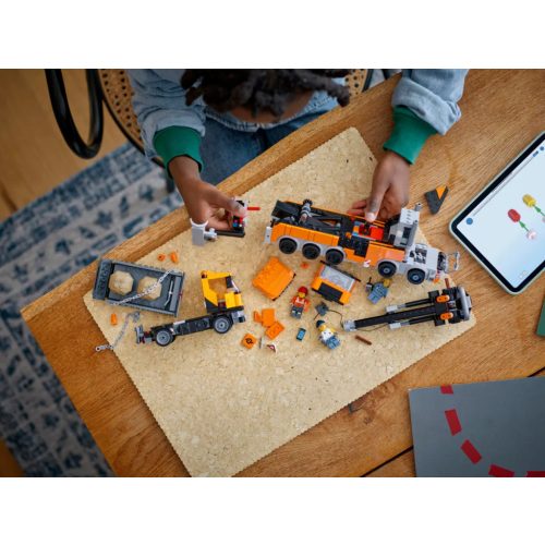 LEGO® 60467 Nagy teljesítményű vontató daruval
