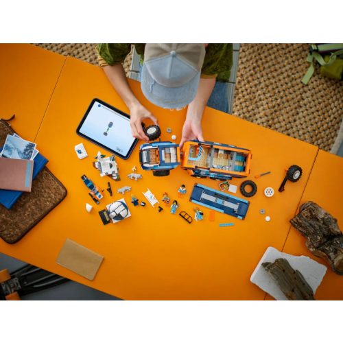 LEGO® 60471 Sarkvidéki felfedezők mozgó laborja