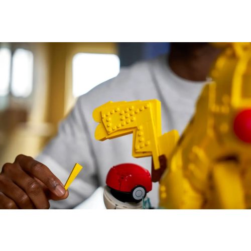LEGO® 72152 Pikachu és pokélabda