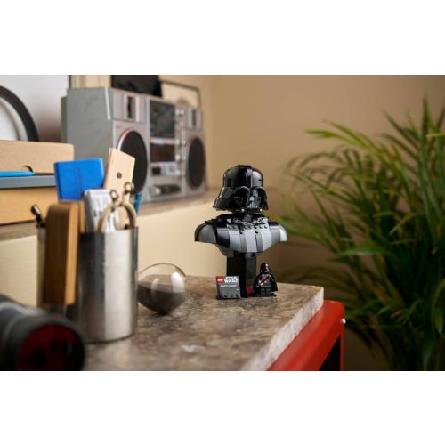 LEGO® 75439 Darth Vader™ mellszobor