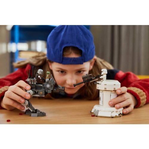 LEGO® 75444 AT-RT™ támadás