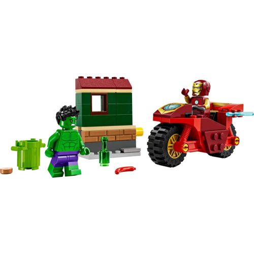 LEGO® Vasember motorral és Hulk