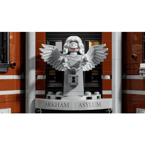 LEGO® 76300 Arkham Asylum™