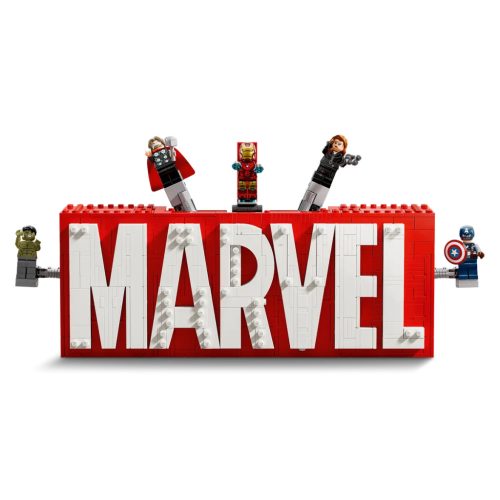 LEGO® MARVEL logó és minifigurák