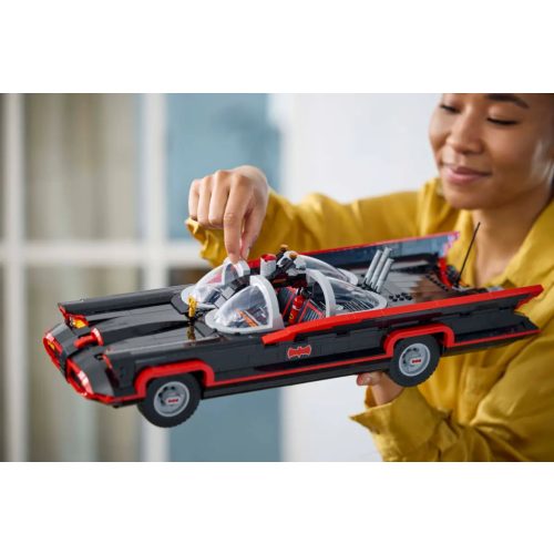 LEGO® Batman™: Batmobile™ a klasszikus tévésorozatból