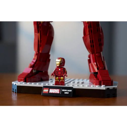 LEGO® 76344 Vasember Mark 3, gyűjtői kiadás