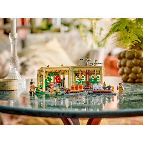 LEGO® 76445 Roxfort™ kastély: Gyógynövénytanóra