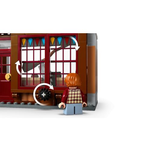 LEGO® 76452 Kviddics™ a javából sportszaküzlet és a Fagylaltszalon