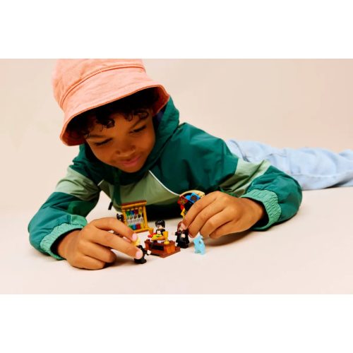 LEGO® 76460 Roxfort™ kastély: A Teszlek Süveg kiválasztási ceremóniája
