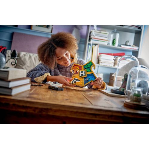 LEGO® 76462 A Roxfort™ címere
