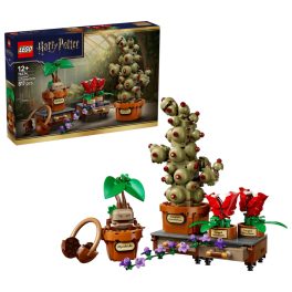 LEGO® 76474 A Roxfort™-i gyógynövénytanóra növényei