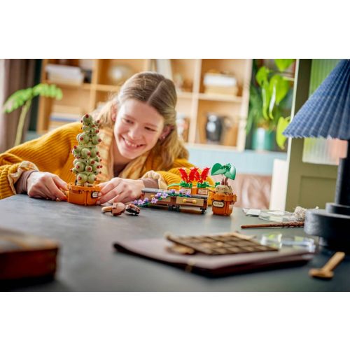 LEGO® 76474 A Roxfort™-i gyógynövénytanóra növényei