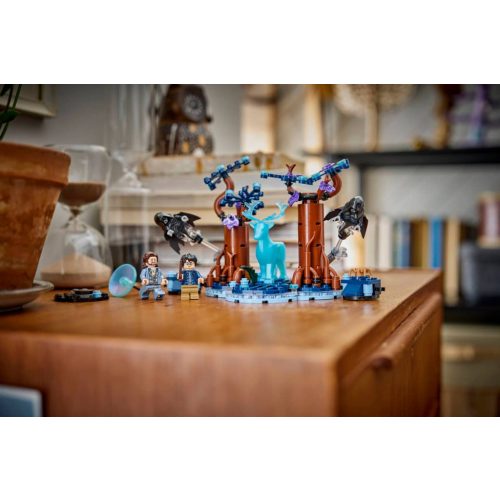 LEGO® 76475 A Tiltott Rengeteg: Expecto Patronum