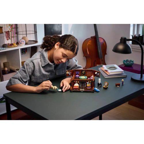 LEGO® 76785 Izé lakhelye