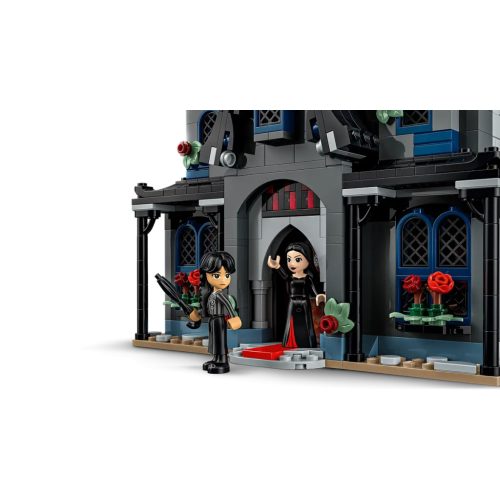 LEGO® 76786 Morticia háza