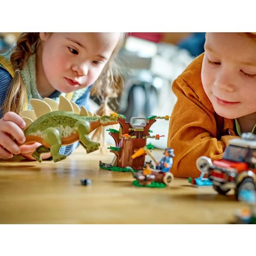 LEGO® Dinóküldetések: a stegosaurus felfedezése