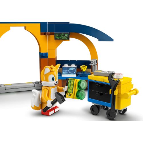 LEGO® Tails műhelye és Tornado repülőgépe