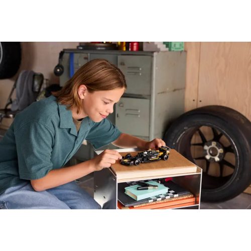 LEGO® 77252 F1® The Movie: APXGP Team versenyautó