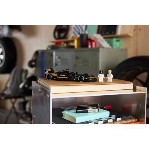 LEGO® 77252 F1® The Movie: APXGP Team versenyautó