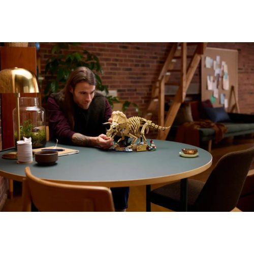 LEGO® 77985 Dinoszaurusz maradványok: Triceratops